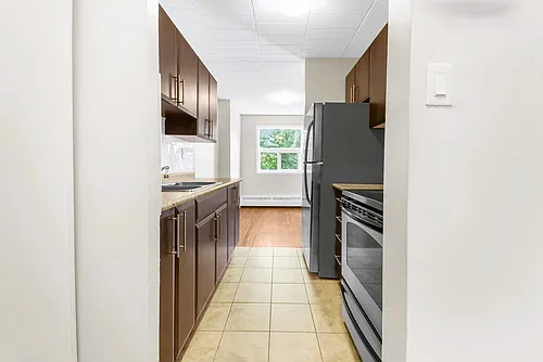 255 Willson Rd Photo 1
