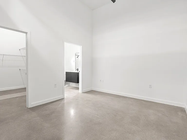 The Westbrook Apartments at Brewers Row — Photo 171