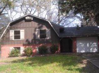 6740 Gano Dr, Riverdale, GA