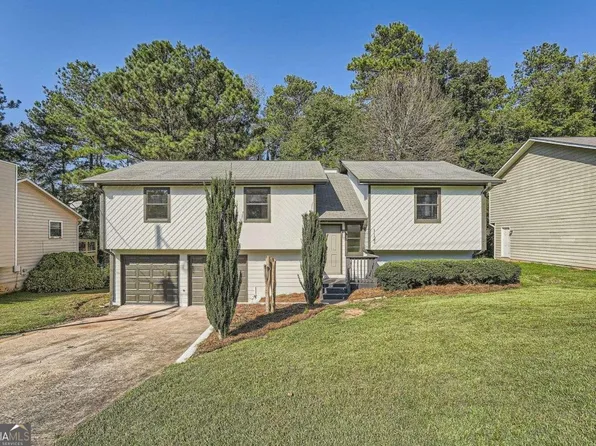 1123 Lightfoot Dr, Canton, GA 30115