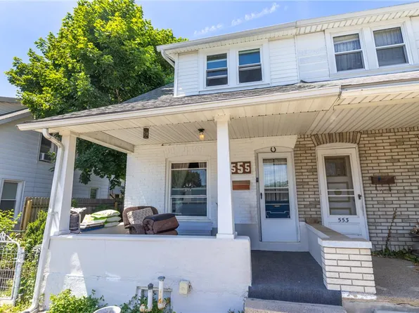 555 Elm St, Emmaus, PA 18049