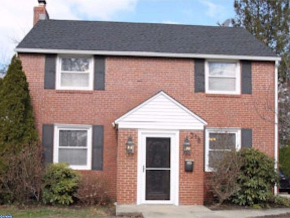 2nd image of 318 Stanley Ave