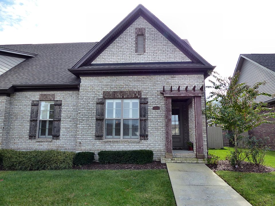 1st image of 1142 Cavesson Cir