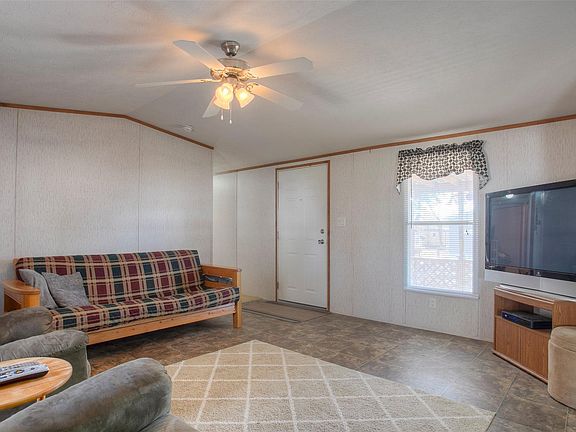 4th image of 179 Mercury Dr