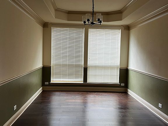 4th image of 2314 Salisbury Ct