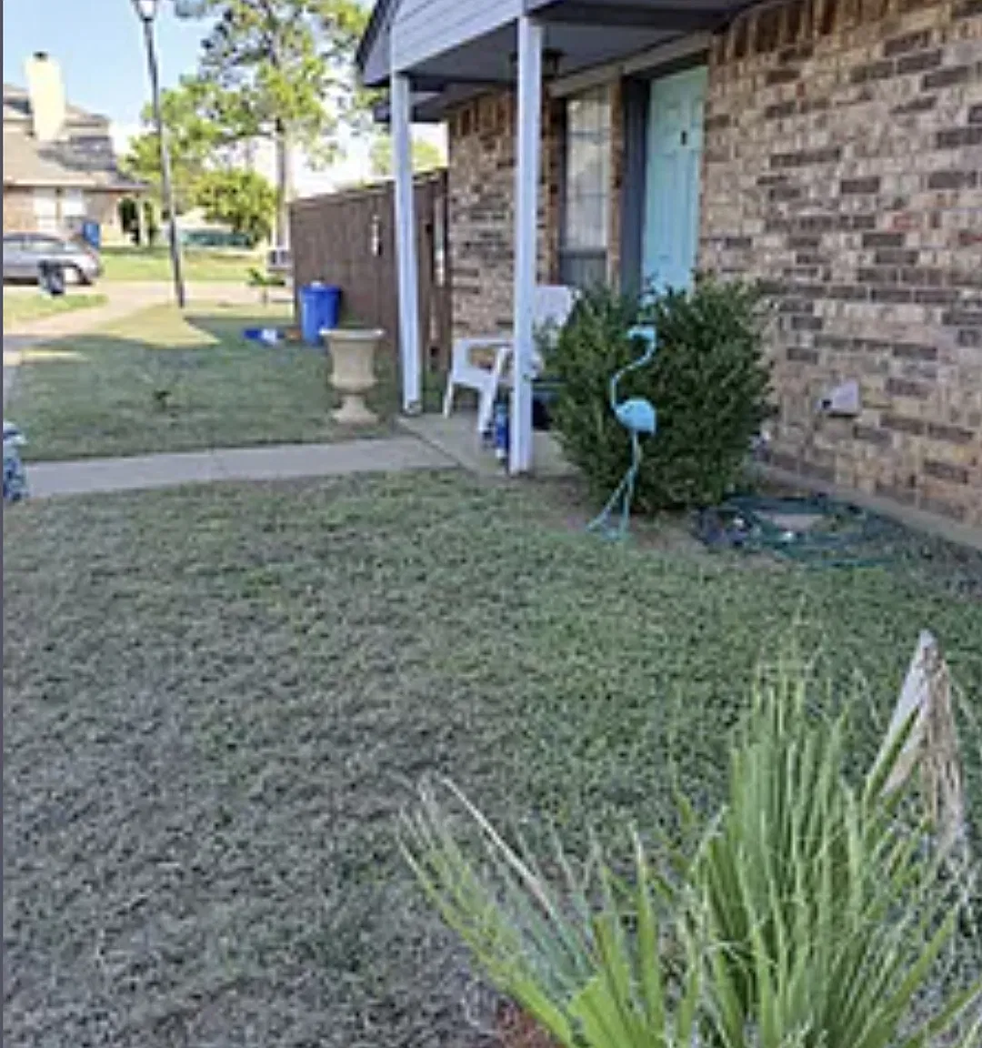 109 Peachtree Ct — Photo 1