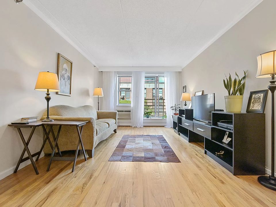 1st image of 1831 Madison Ave APT 4G