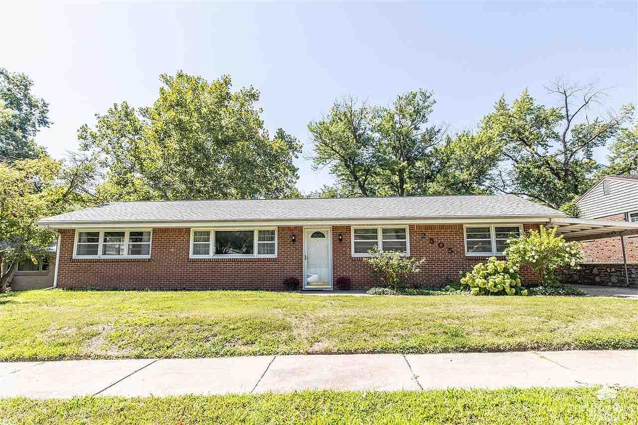2505 Hobbs Dr, Manhattan, KS 66502 MLS 20232065 Zillow