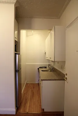 Rented by Brown Harris Stevens | media 6