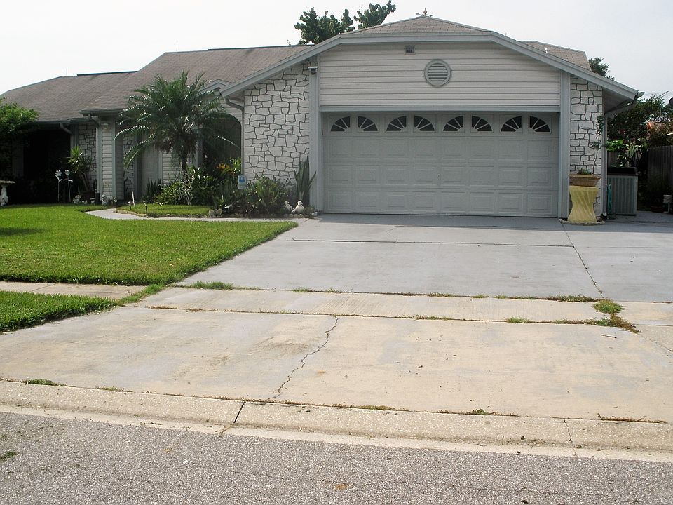 1st image of 2726 Mint Dr