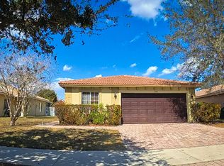 2142 SW Newport Isles Boulevard, Port St Lucie, FL 34953