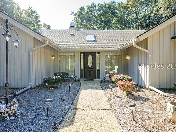 4th image of 27 Barony Ln