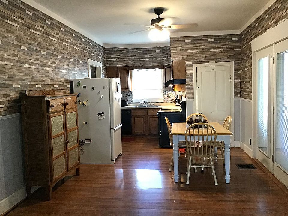 1st image of 101 Waterford Loop