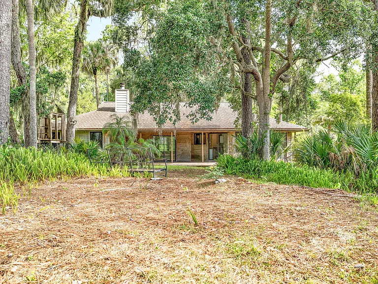 119 Palm Valley Woods Dr — Photo 45