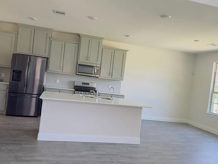6012 Dandelion Dr — Photo 9