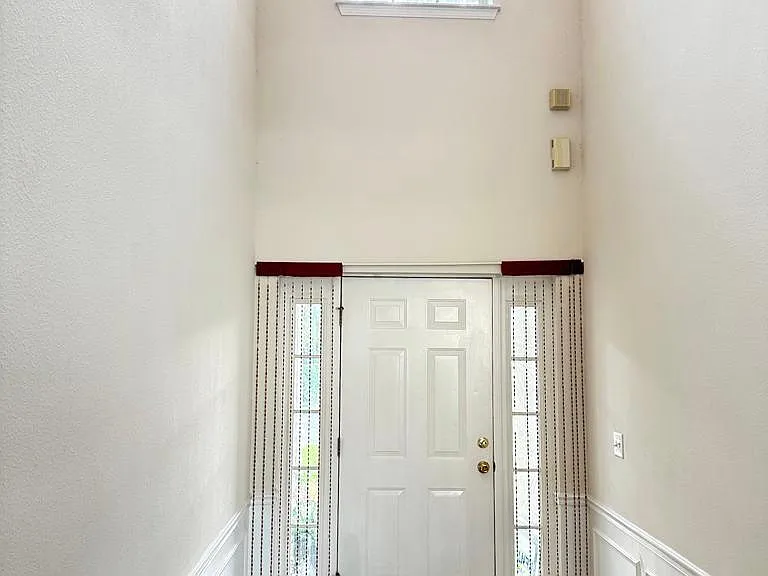 7499 Devondale Way — Photo 5