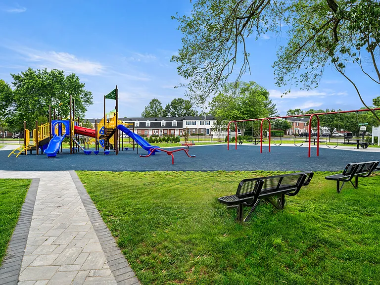commons-at-whitemarsh-2
