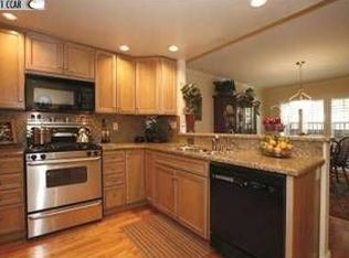 318 Alamo Sq, Alamo, CA 94507