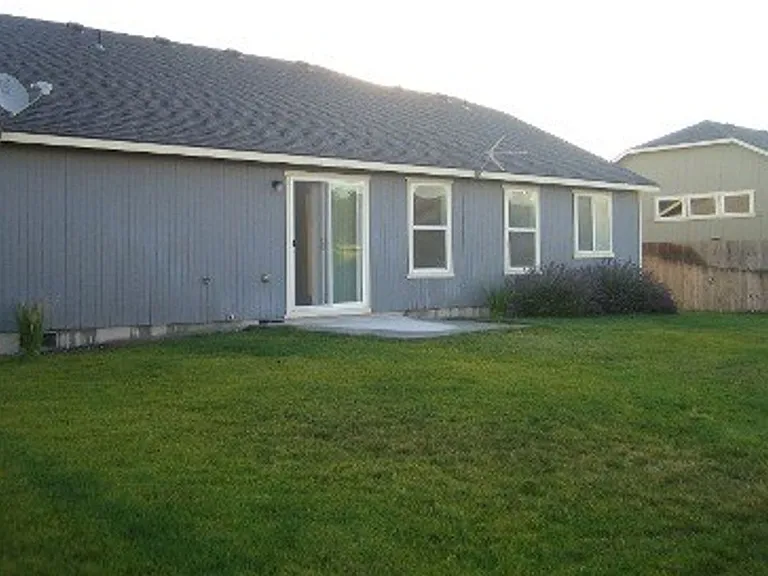 5007 Spirea Dr — Photo 19