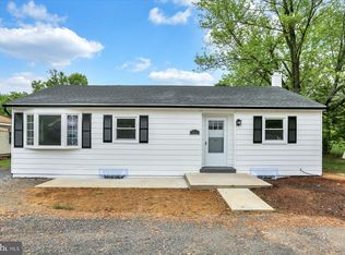 5865 Wertzville Rd, Enola, PA 17025