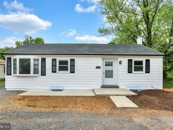 5865 Wertzville Rd, Enola, PA 17025