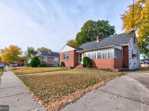219 Orlando Ave, Gloucester City, NJ 08030