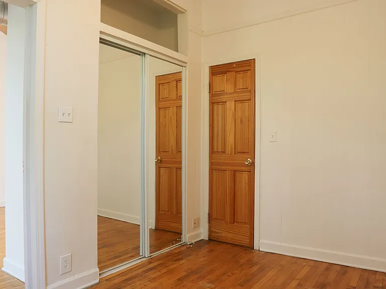 846 S Loomis St — Photo 30