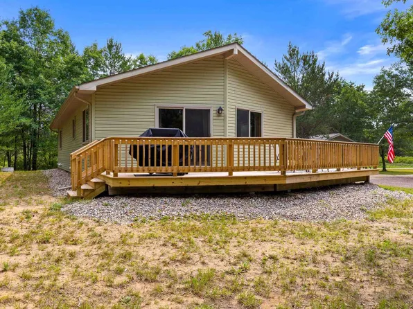 731 West 6th Court, Hancock, WI 54943
