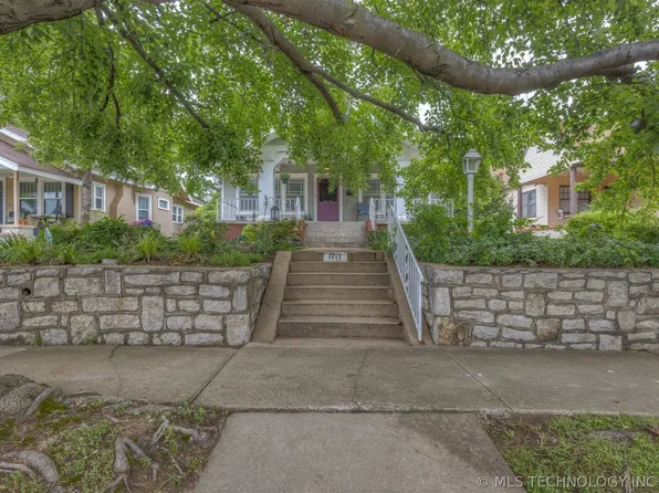1717 E 14th Pl, Tulsa, OK 74104