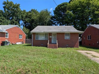 820 Pocahontas Pl, Hampton, VA, 23661