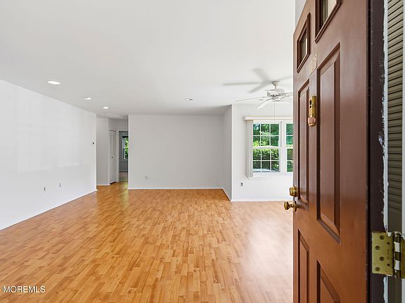 5th image of 106 Viburnum Terrace #307