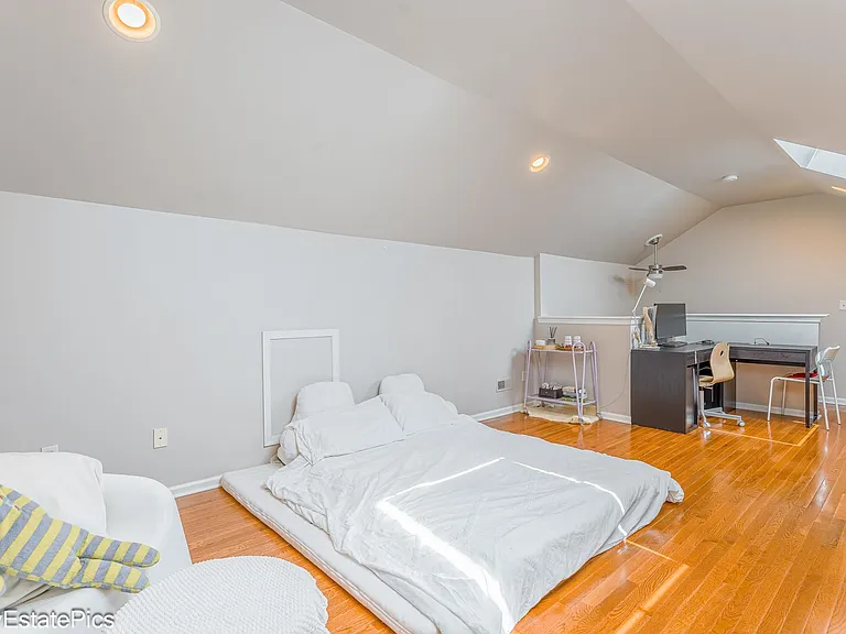 26168 Fieldstone Dr #100 — Photo 31