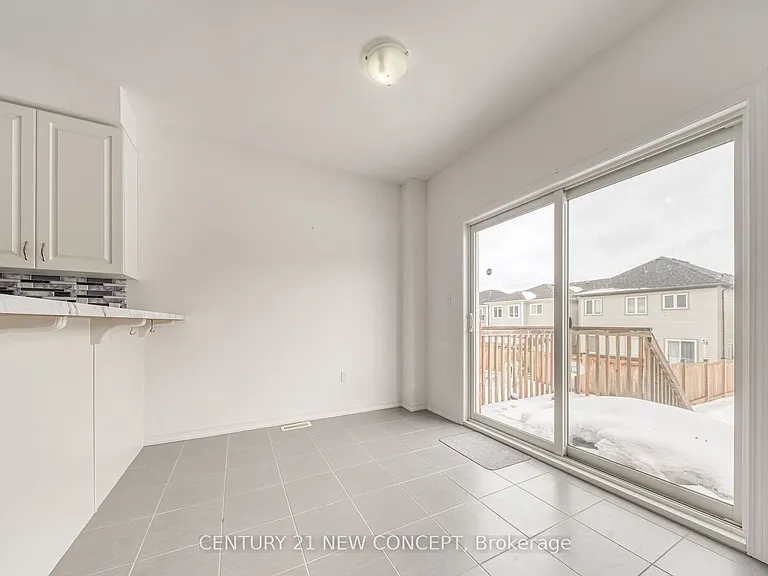 170 Diana Dr — Photo 12