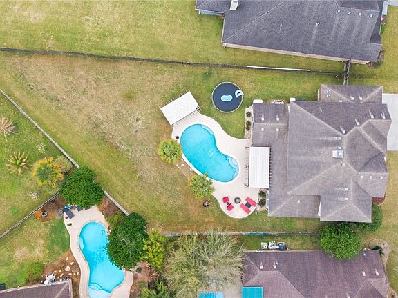 4th image of 107 Brushy Crk