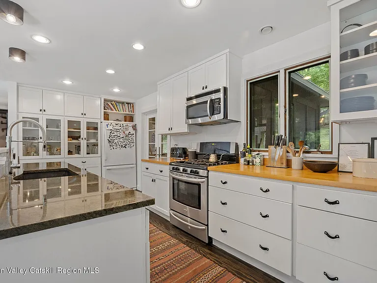 46 E Pond Lilly Rd — Photo 7