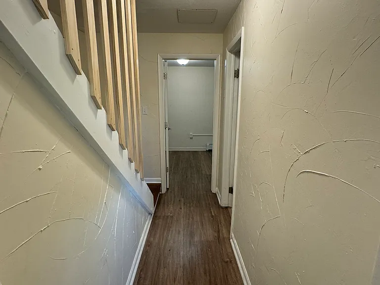 1065 University Ave #101 — Photo 8