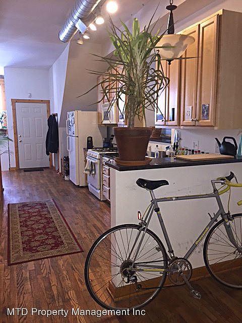 1st image of 1521 N Bosworth Ave APT 1