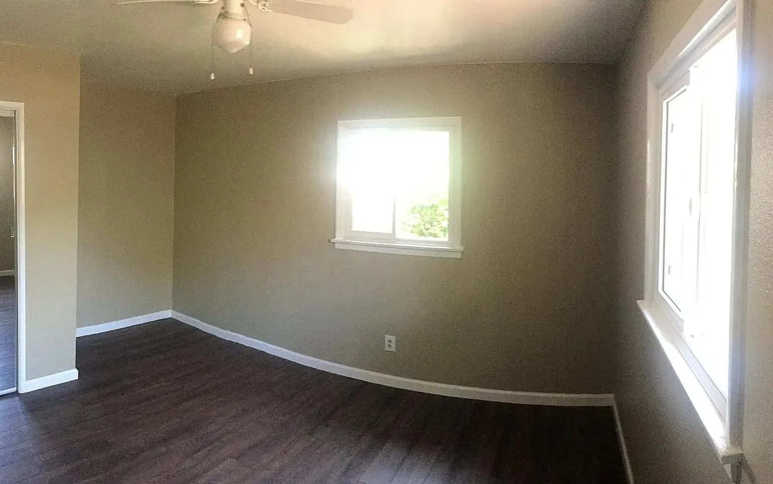 18th Street East Triplex — Photo 2