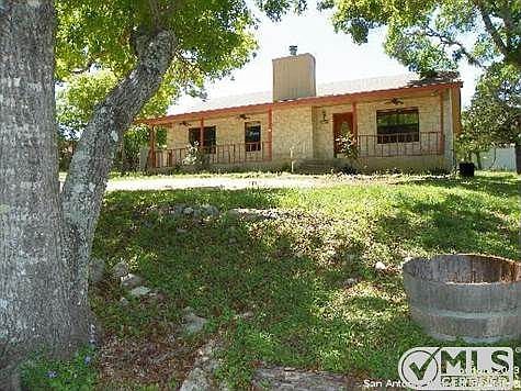 3rd image of 208 Saddle Mountain Dr