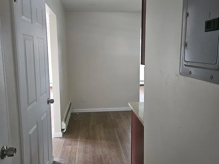 83 Louis Ave #2 — Photo 12