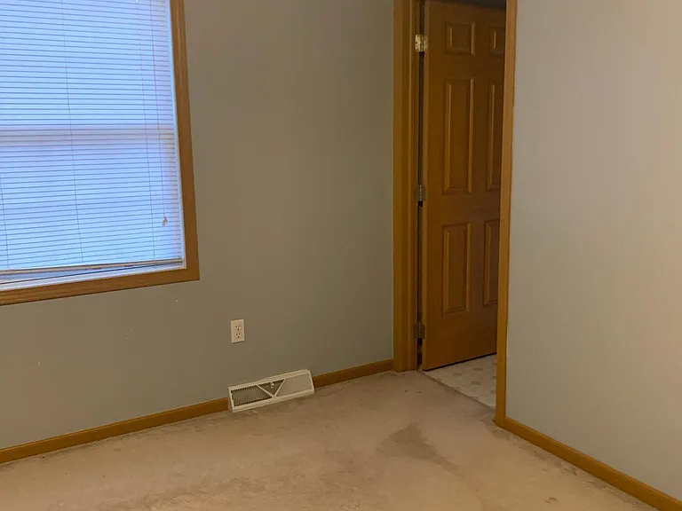 822 Tremont St — Photo 11