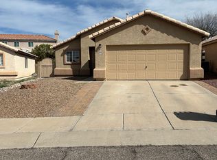 8140 N Ivory Rose Dr, Tucson, AZ 85741