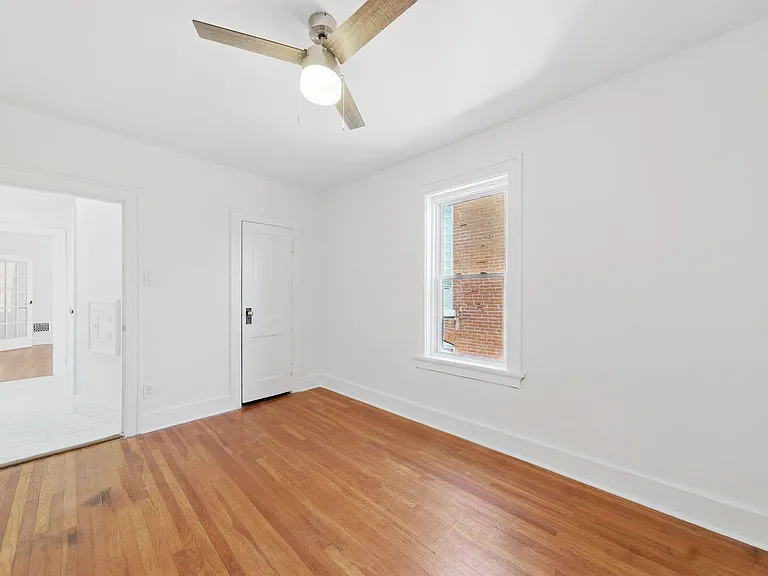 Bedroom #1