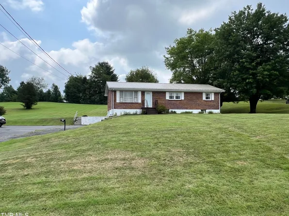 3999 Weaver Pike, Bluff City, TN 37618