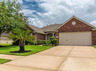 21422 Hannover Pines Dr, Spring, TX 77388