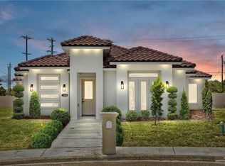 1714 S Gran Via St, Pharr, TX 78577