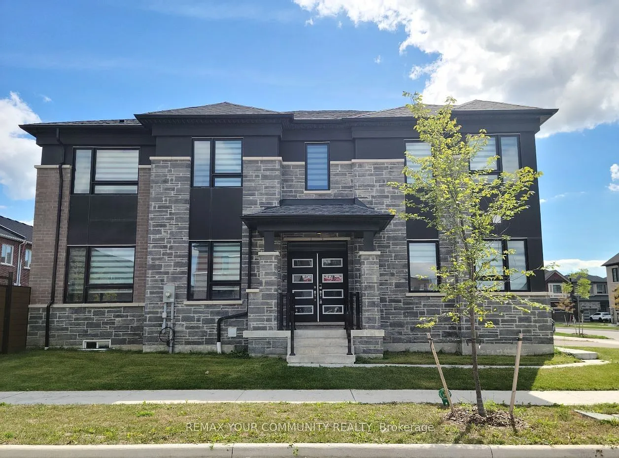 4 bed, $3,600 — Photo 2