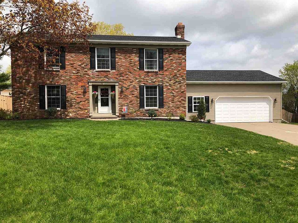 1st image of 17 Coventry Dr