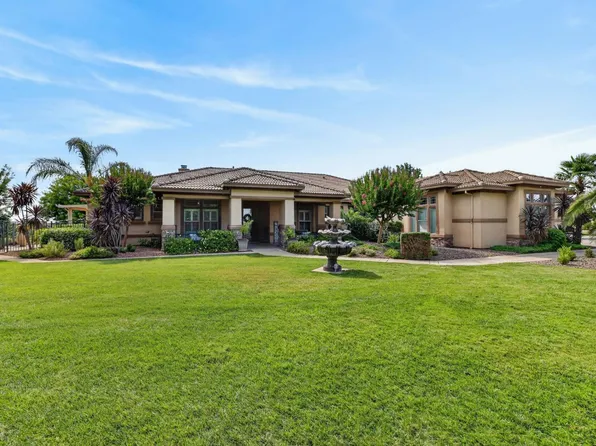 9899 Trailhead Ct, Wilton, CA 95693