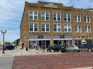 106 W 6th Ave #302, Augusta, KS 67010